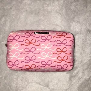 Makeup bag
